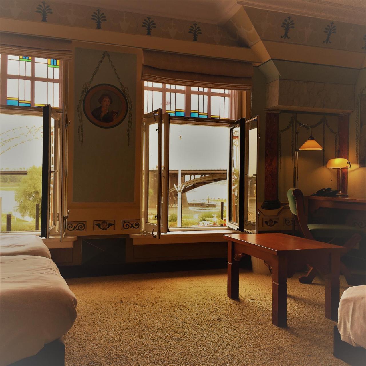 Hotel Courage Неймеген Экстерьер фото